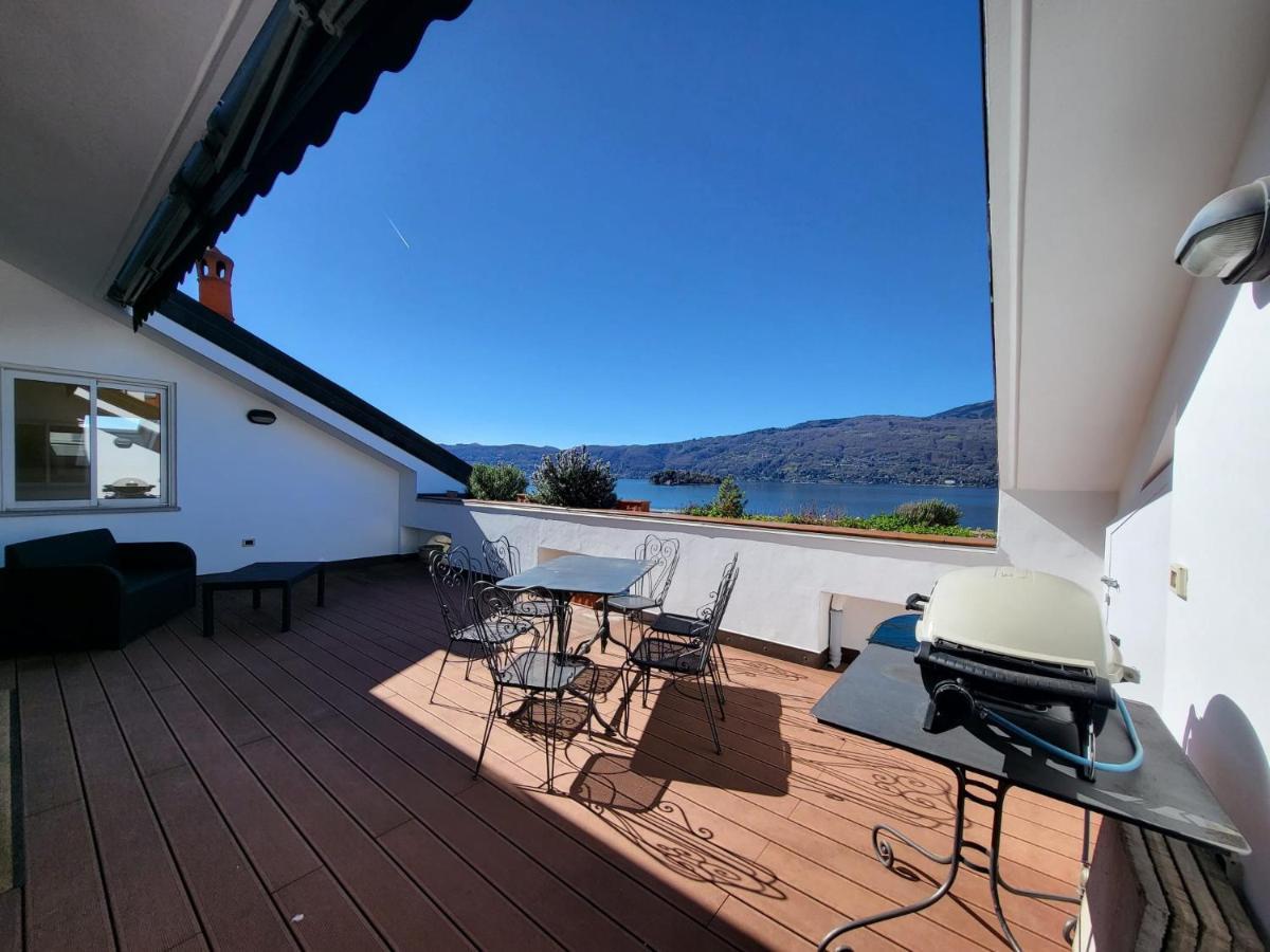 Apartmán Attico Dei Castelli Verbania Exteriér fotografie