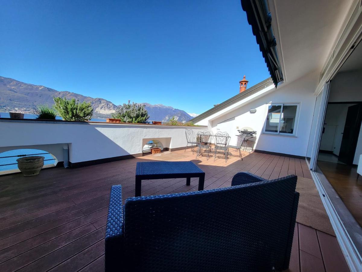 Apartmán Attico Dei Castelli Verbania Exteriér fotografie