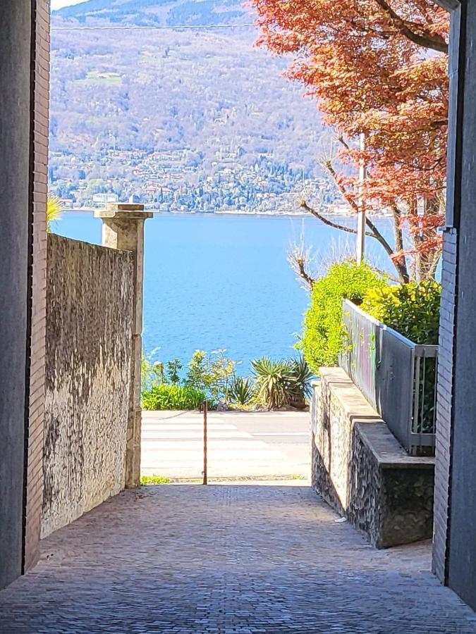 Apartmán Attico Dei Castelli Verbania Exteriér fotografie